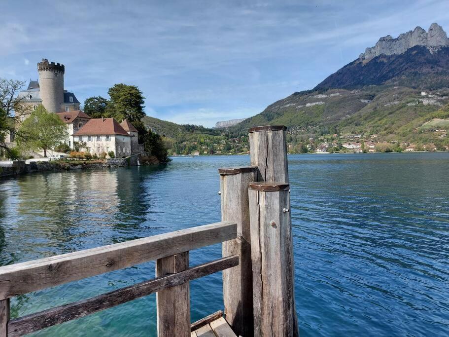 Charmant Et Spacieux Appartement A Quelques Pas Du Lac Duingt Bagian luar foto