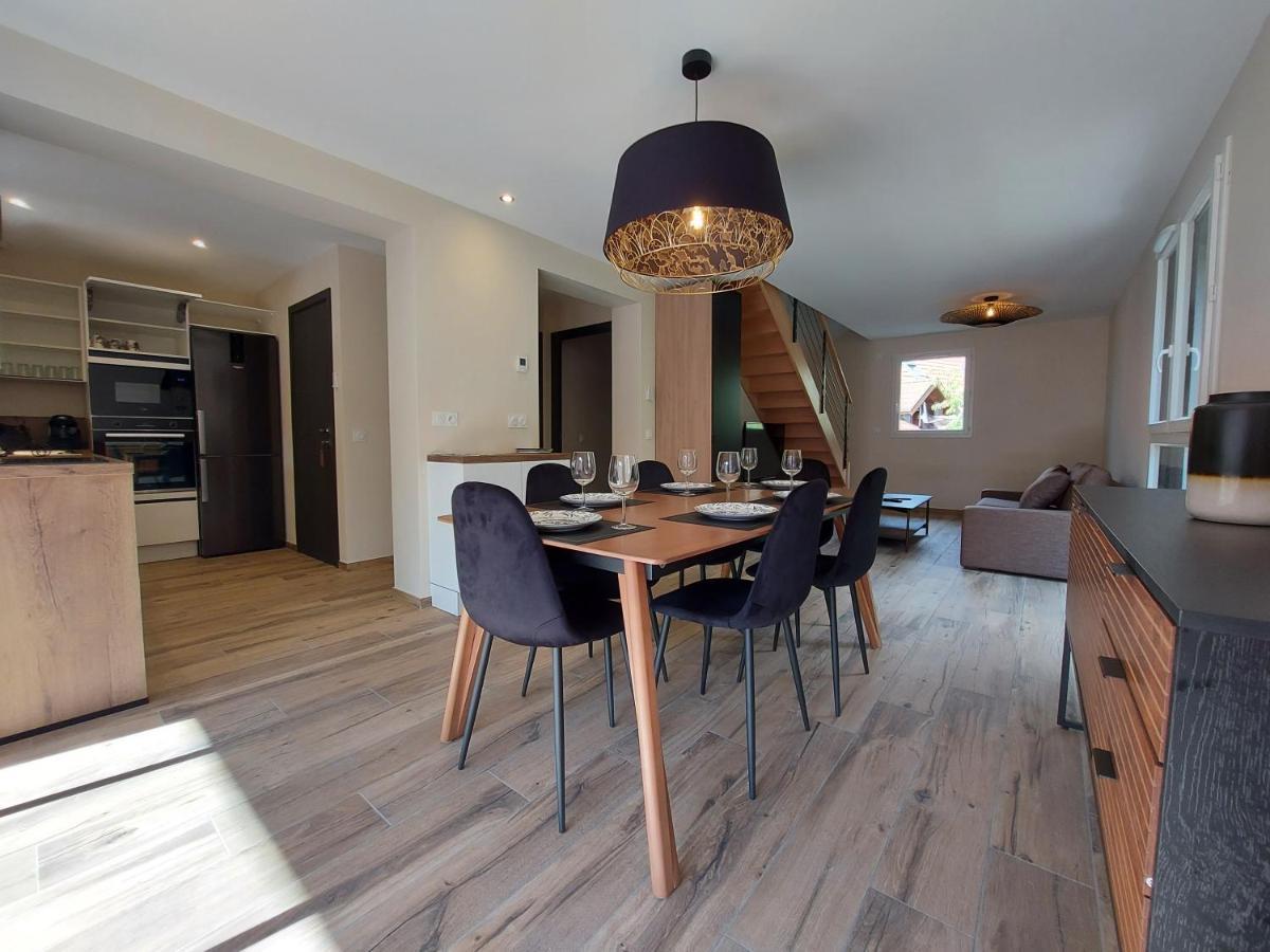 Charmant Et Spacieux Appartement A Quelques Pas Du Lac Duingt Bagian luar foto